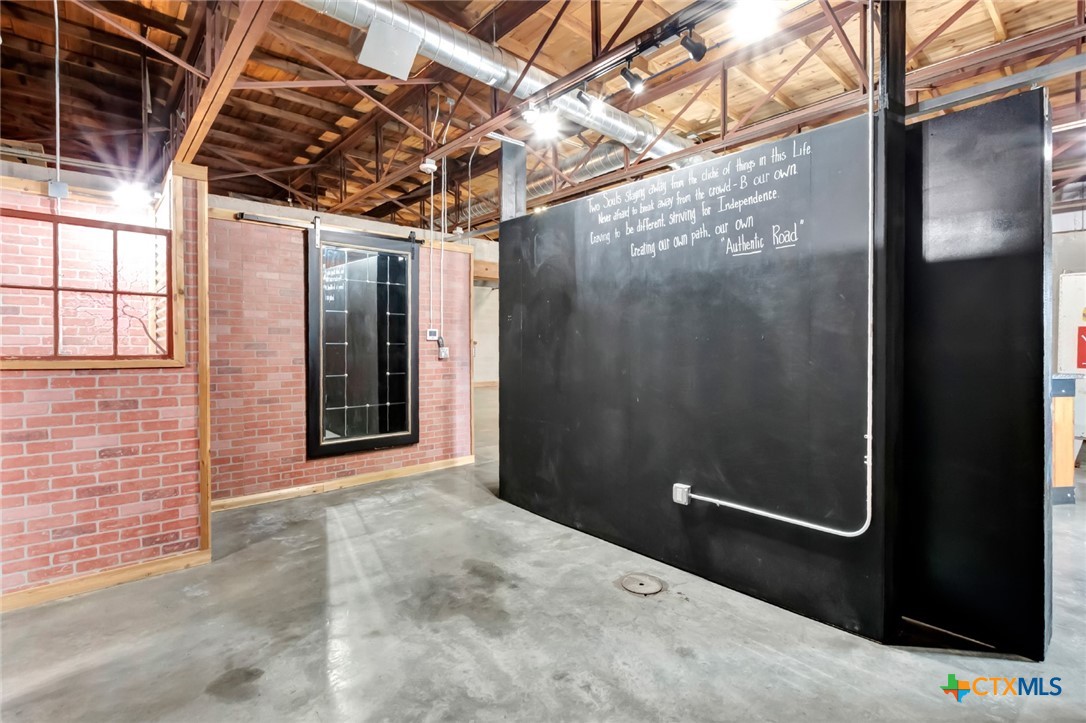 104 E Rio Grande Street