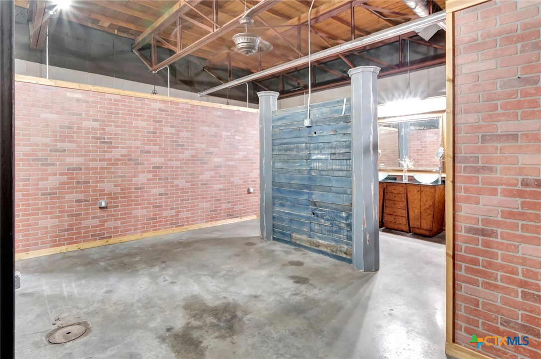 104 E Rio Grande Street