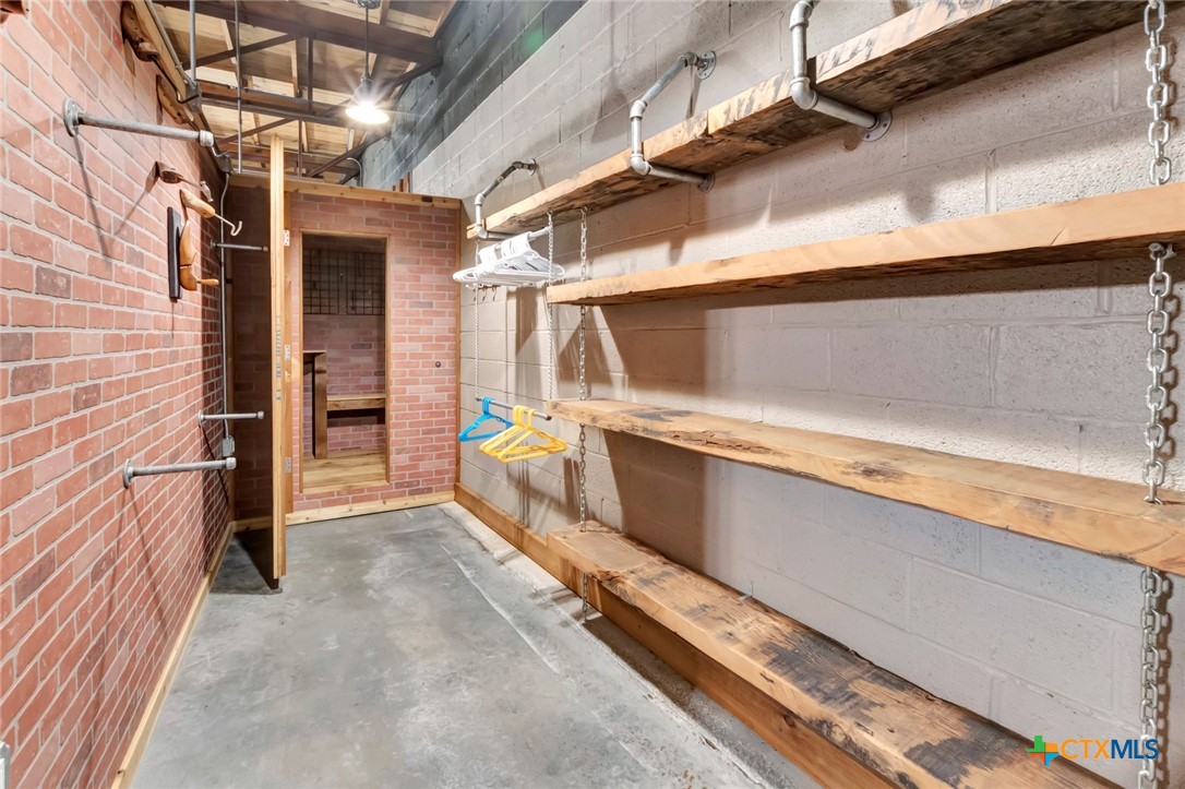 104 E Rio Grande Street