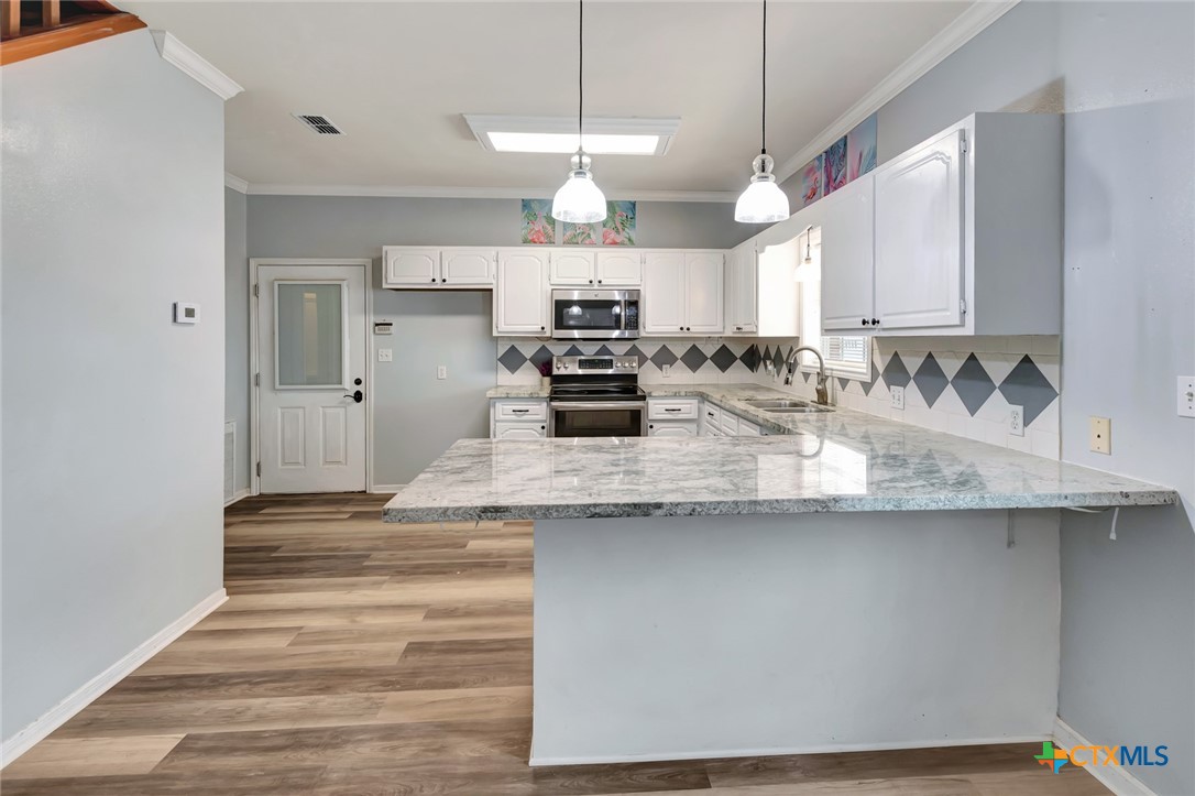 116 Stonewood Place