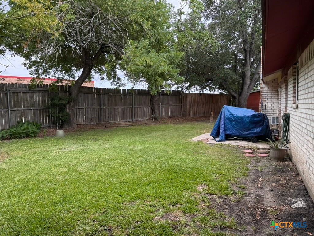 2708 E Poplar Avenue