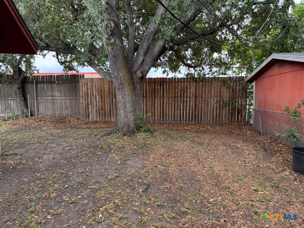 2708 E Poplar Avenue