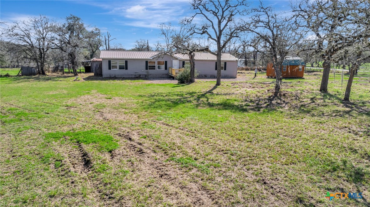 233 Chris Thompson Road