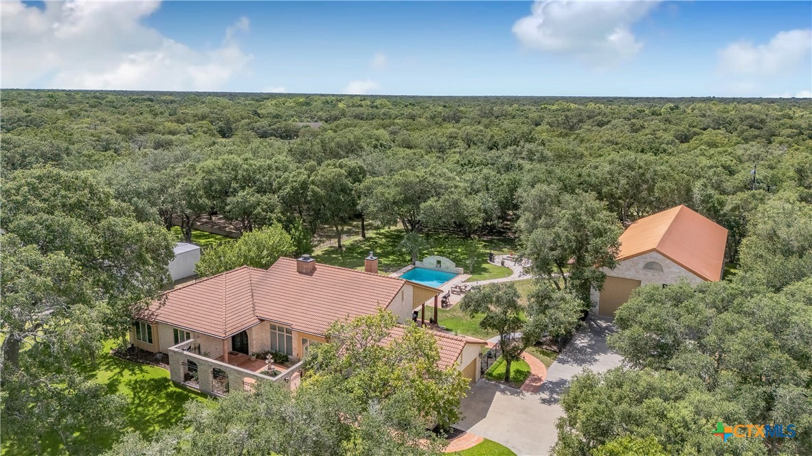 166 Post Oak Bend