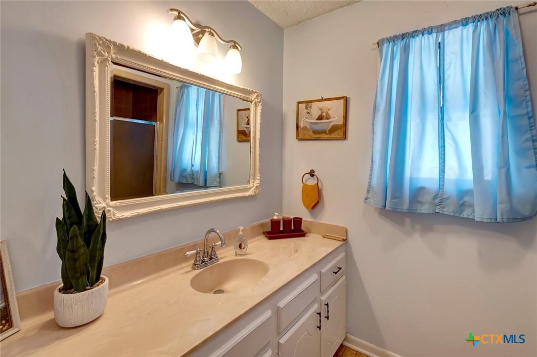 3403 E Rio Grande Street