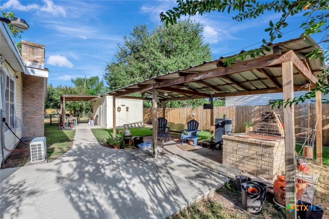 3403 E Rio Grande Street