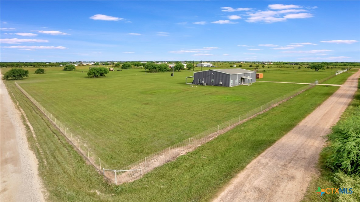 59 Leaning Oak Road