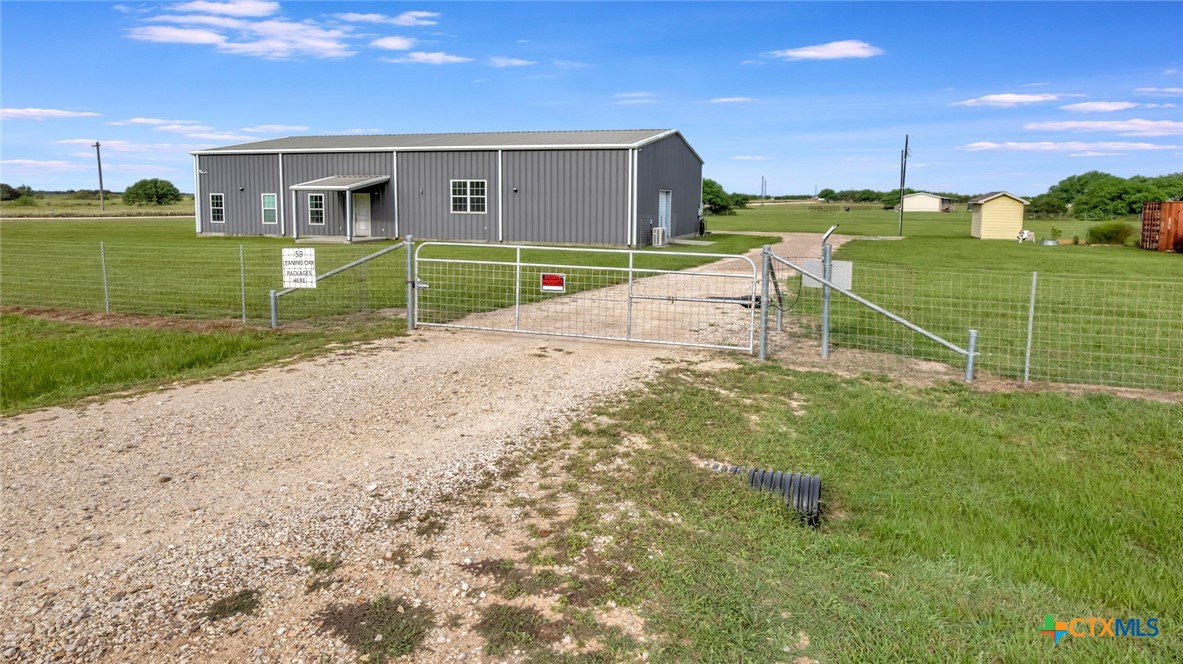 59 Leaning Oak Road