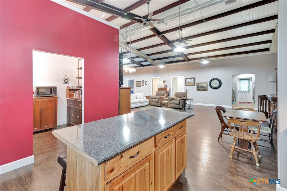 59 Leaning Oak Road