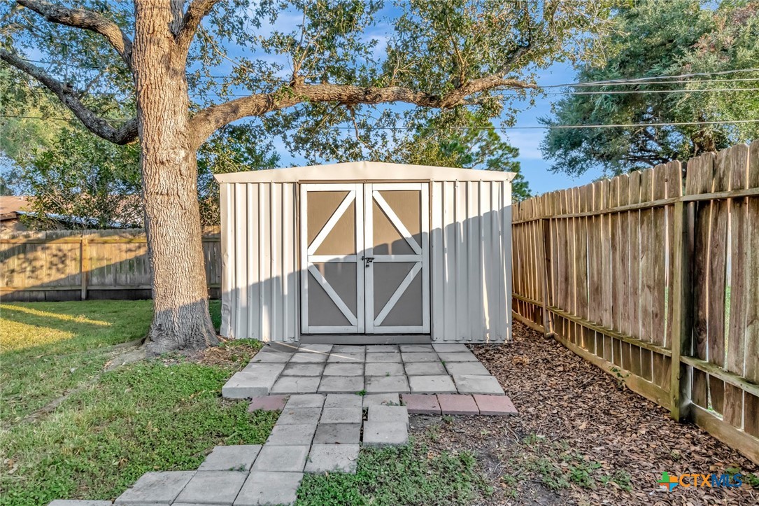 111 Concord Lane