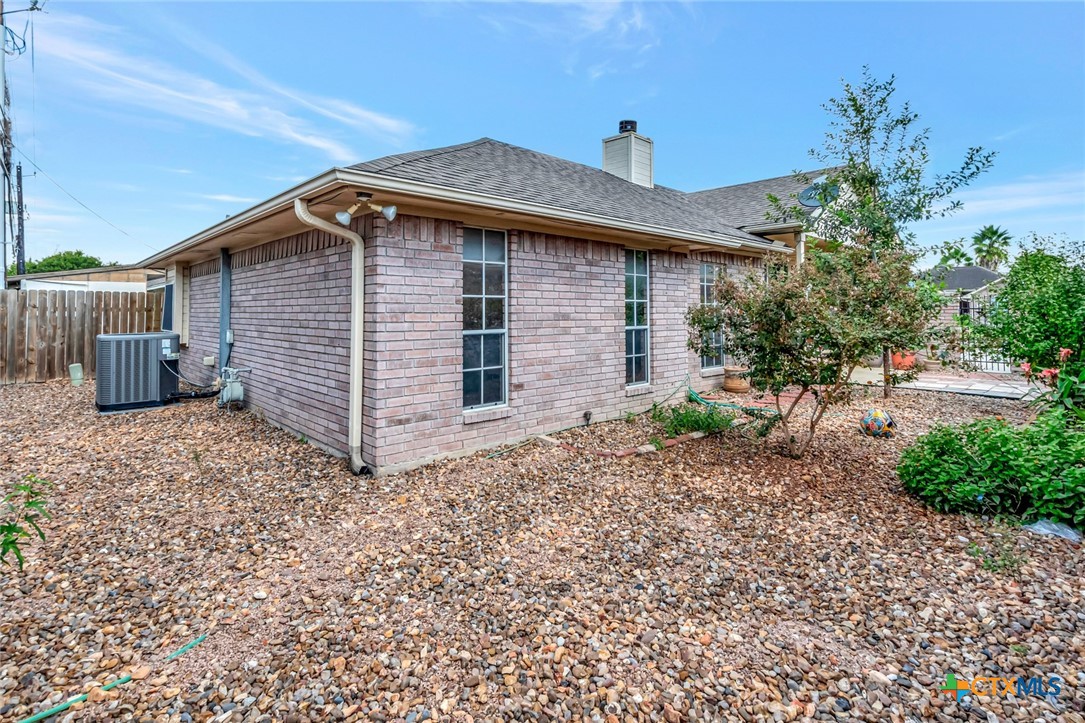 107 Tradewind Drive