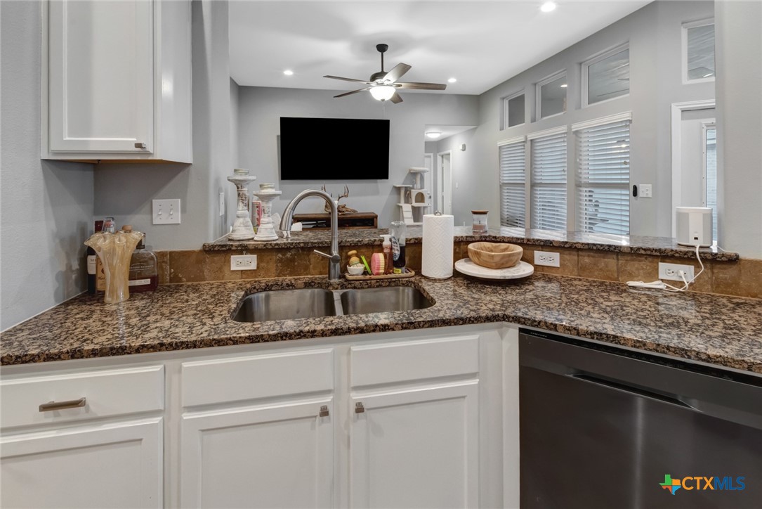 112 Carlsbad Drive
