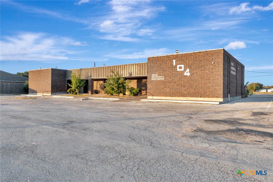 104 Teakwood Drive