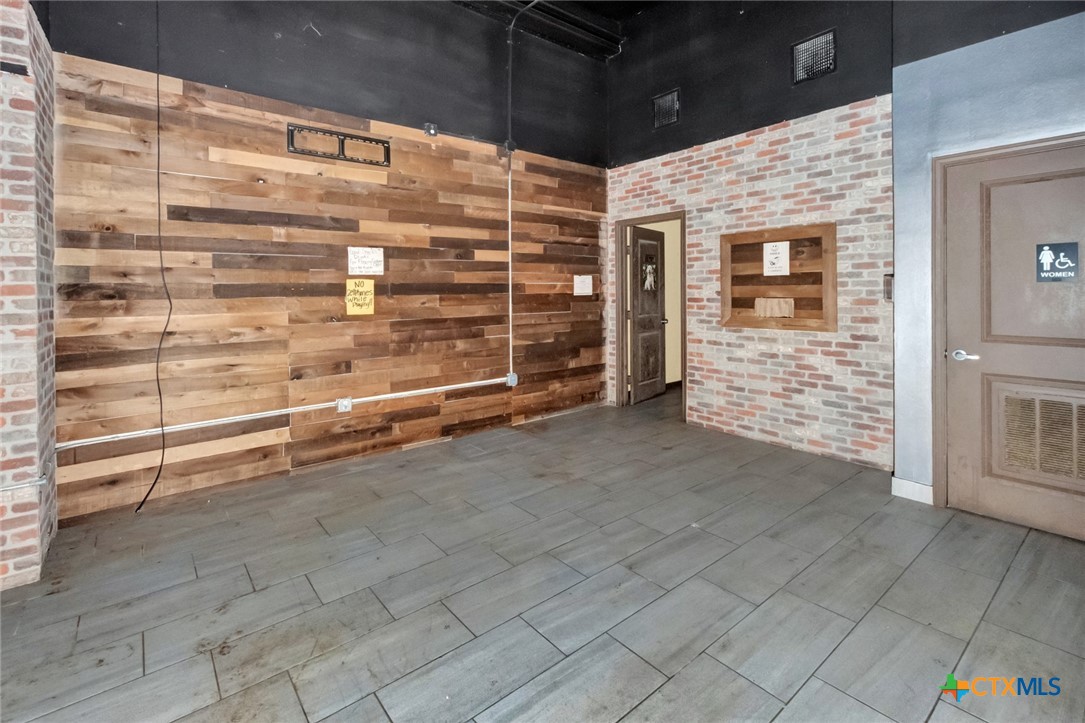 104 Teakwood Drive