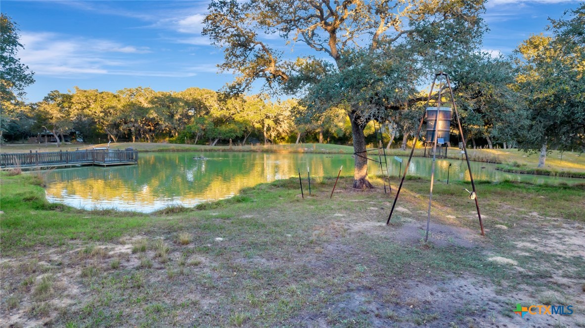 413 Private Road 1051