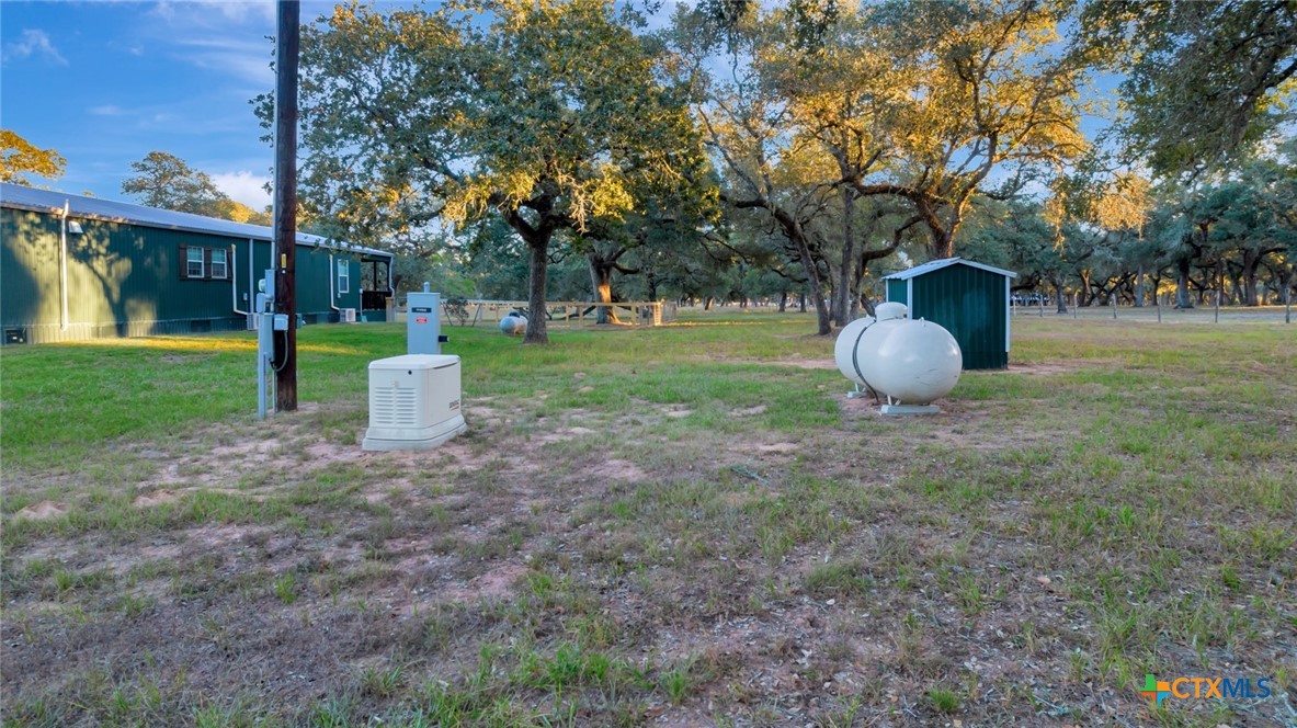 413 Private Road 1051