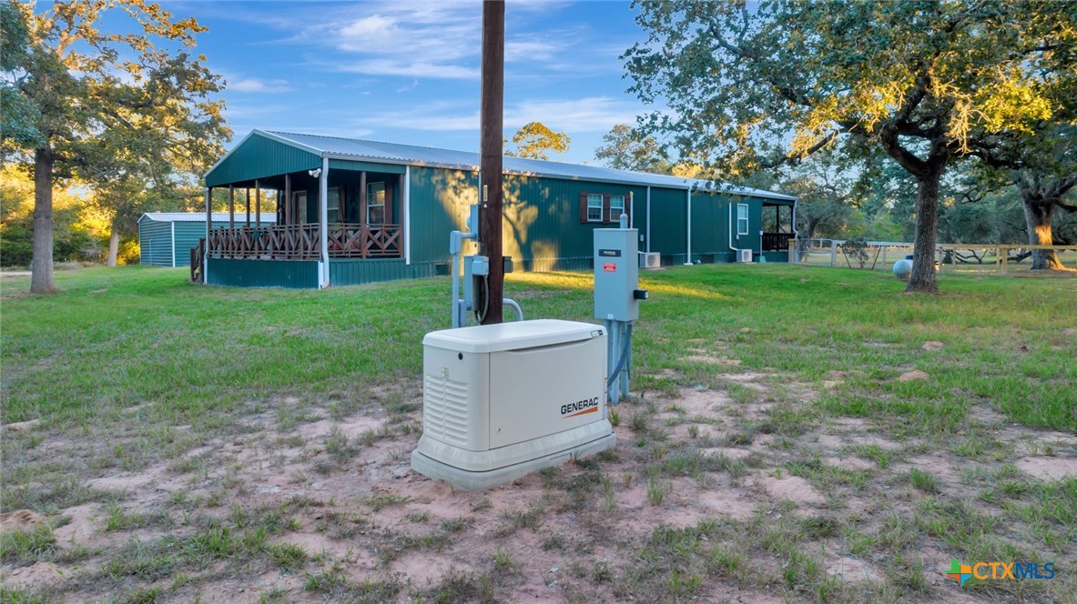 413 Private Road 1051