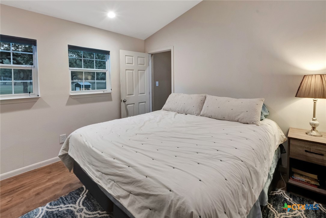 413 Private Road 1051