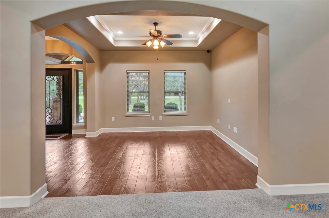 249 Post Oak Bend