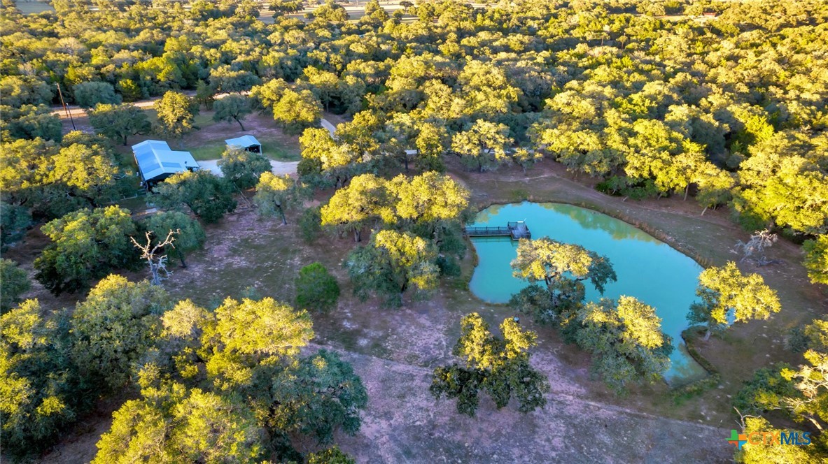 413 Private Road 1051