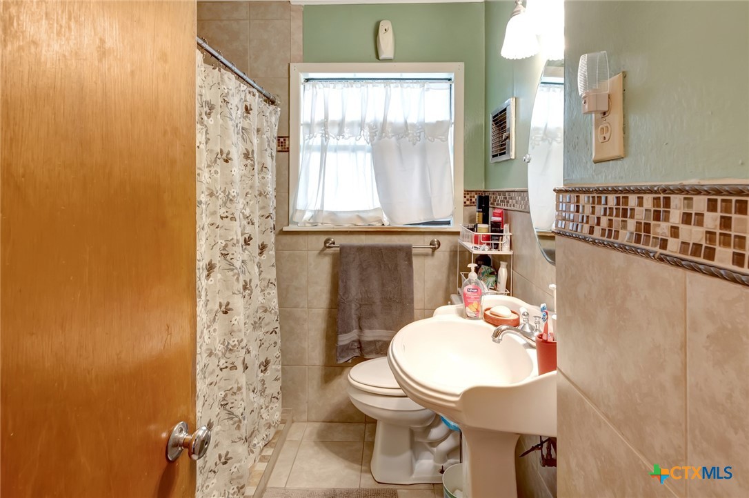 3403 E Rio Grande Street