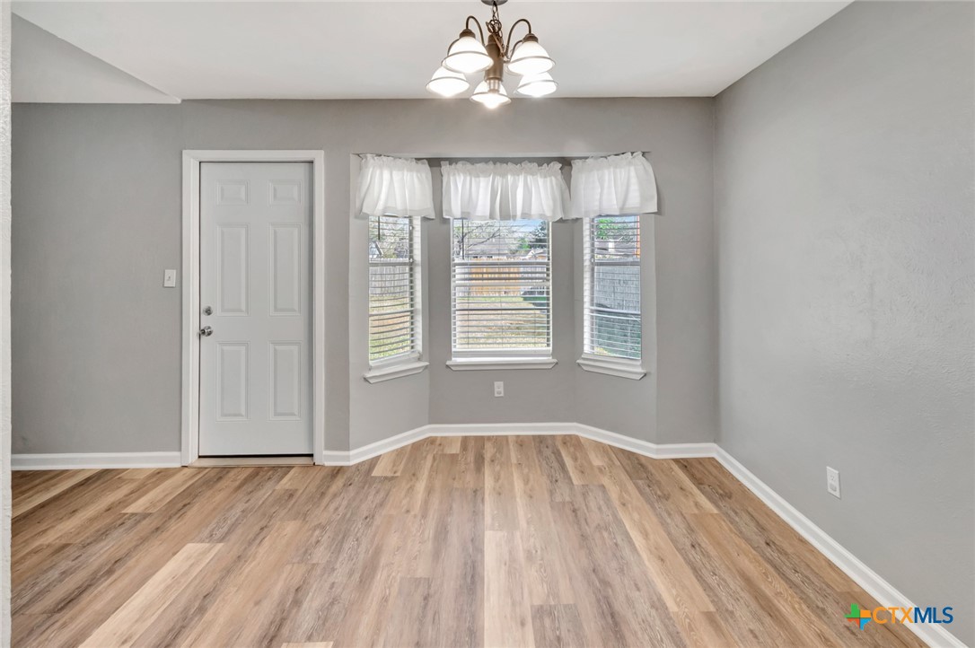 309 Williamsburg Ave