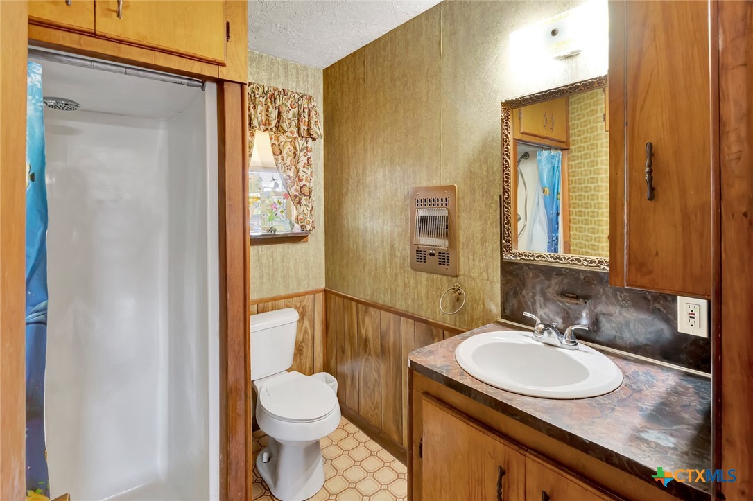 10957 N US Highway 77