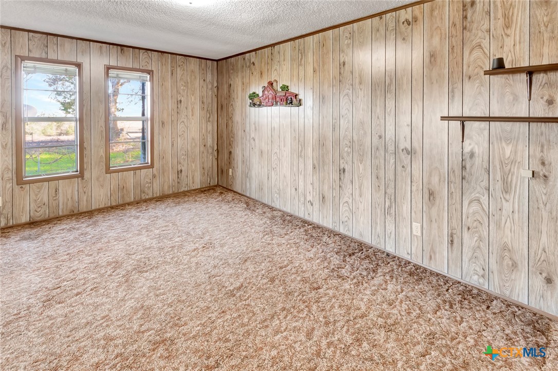 10957 N US Highway 77