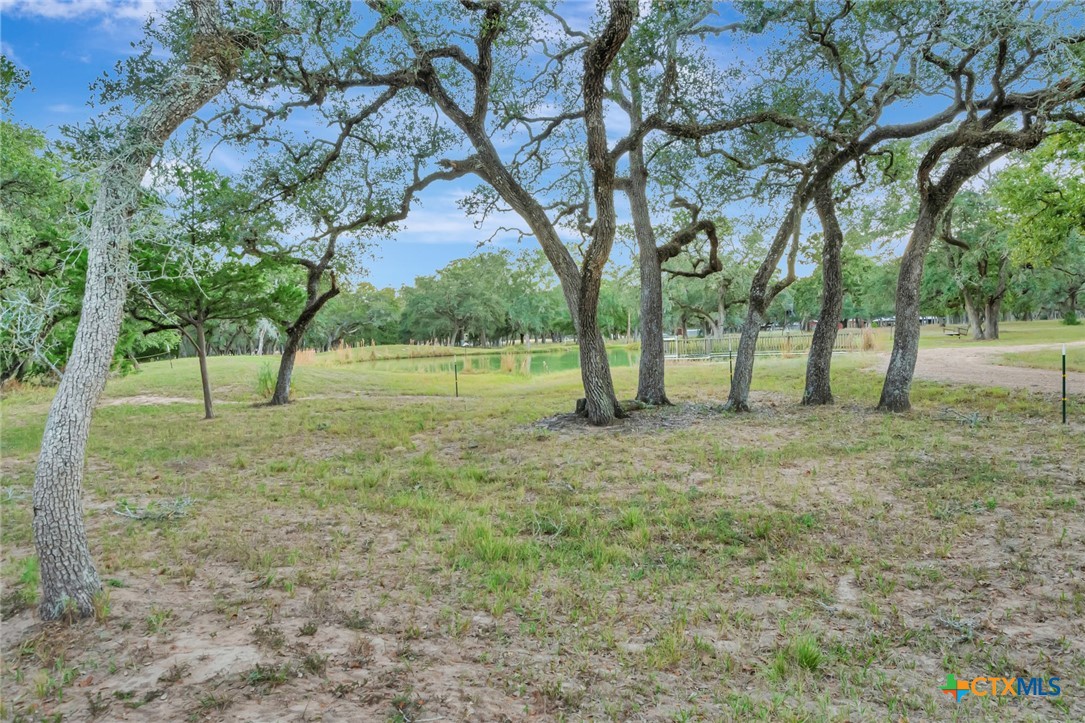 413 Private Road 1051