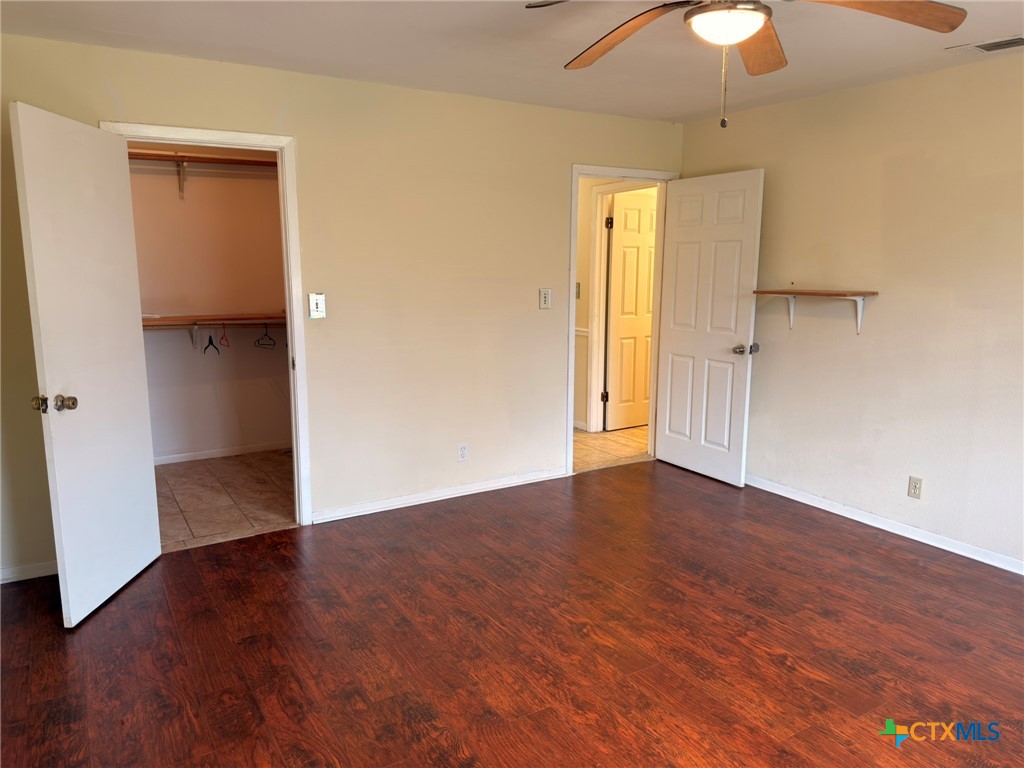 121 Byron Lane
