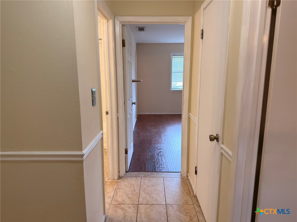 121 Byron Lane