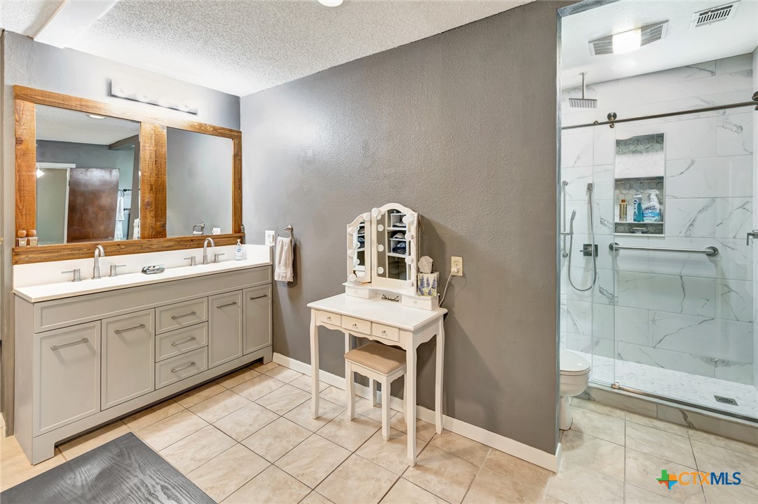 109 Nantucket Avenue