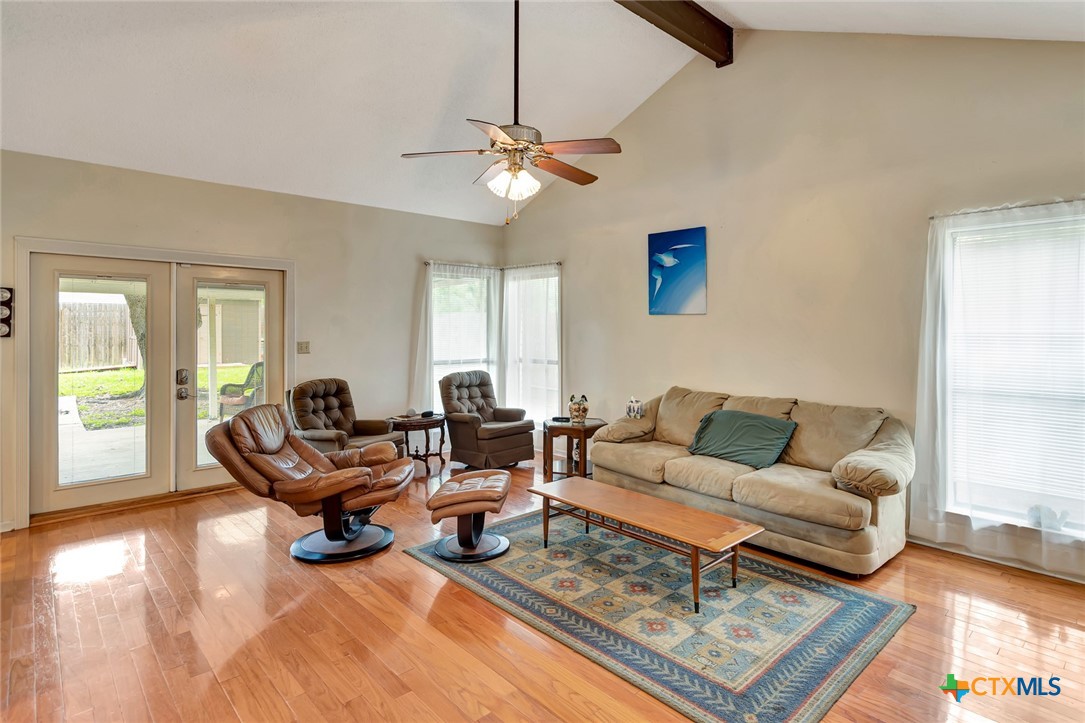 109 Nantucket Avenue