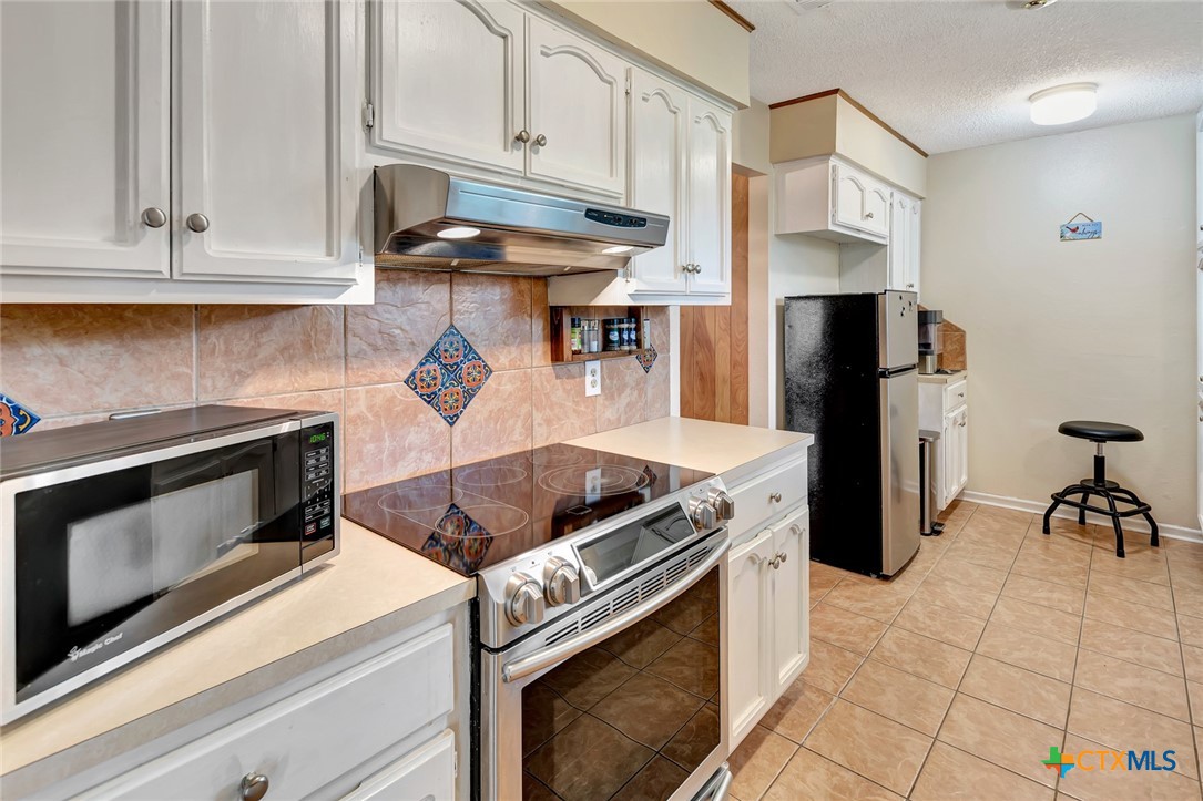 109 Nantucket Avenue