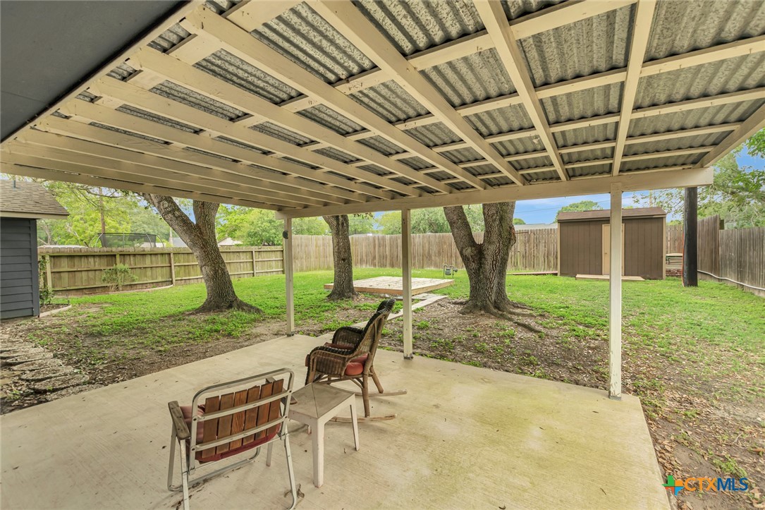 109 Nantucket Avenue