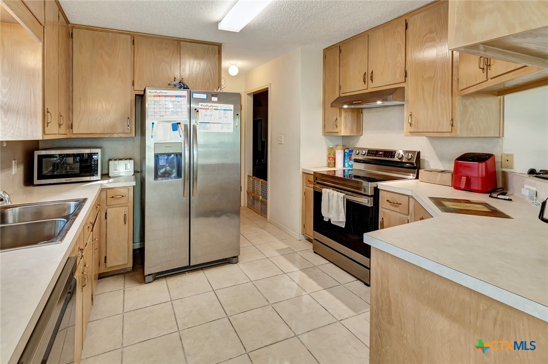 103 Ashland Creek