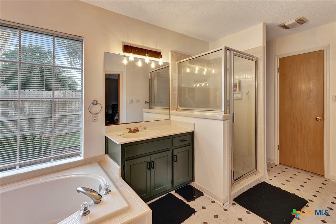103 Ashland Creek
