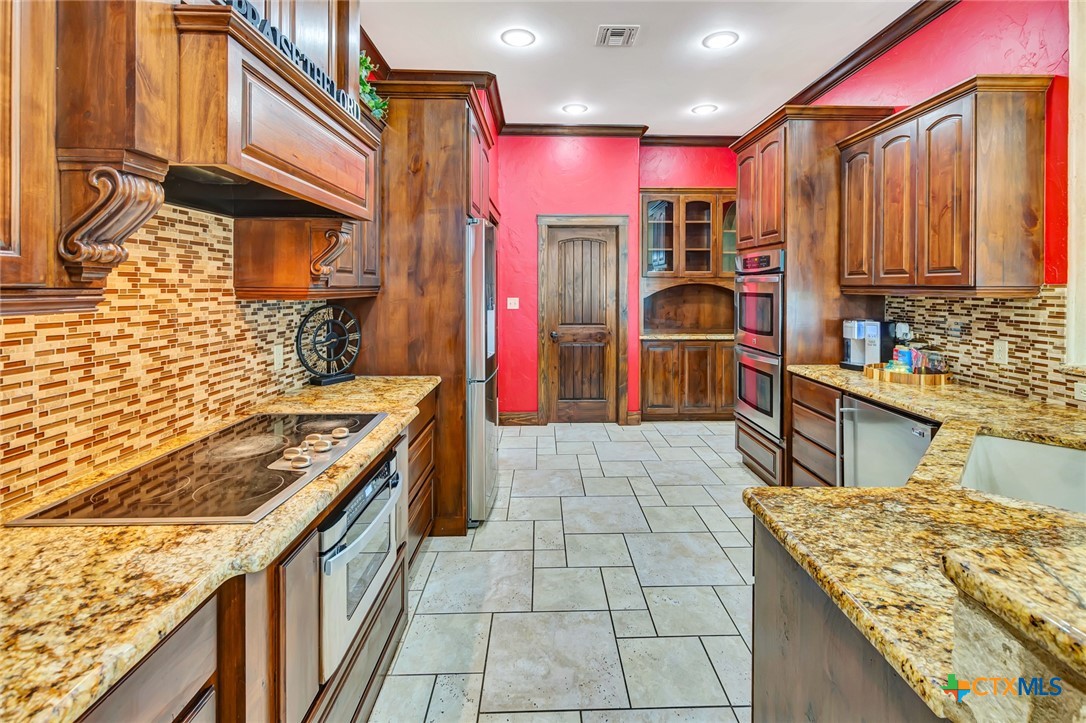 121 Spring Ridge