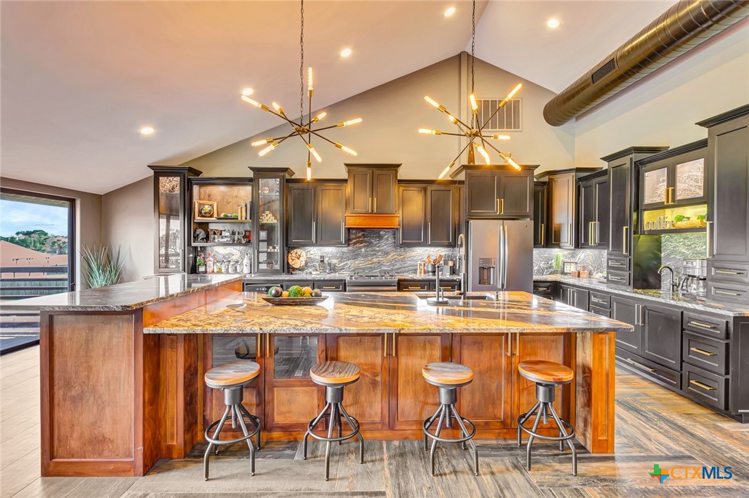 121 Spring Ridge