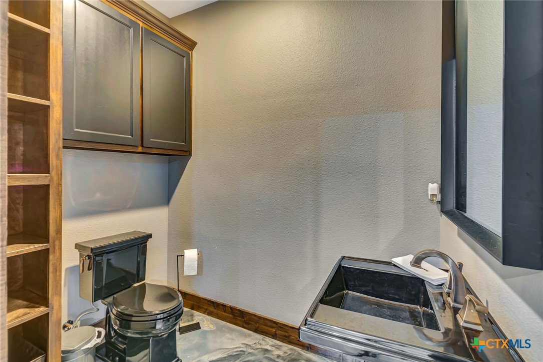 121 Spring Ridge