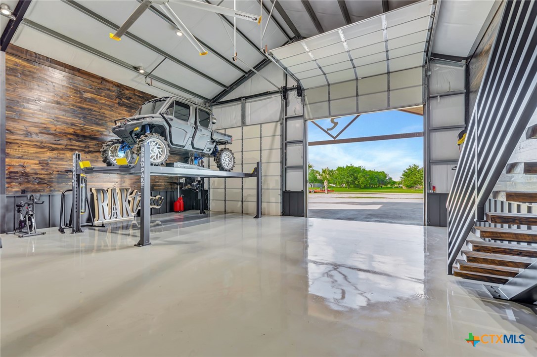 121 Spring Ridge