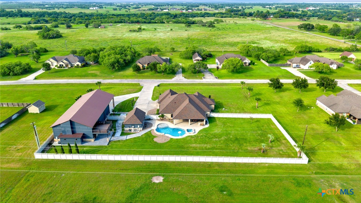 121 Spring Ridge