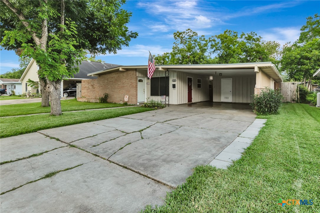 2301 E Walnut Ave