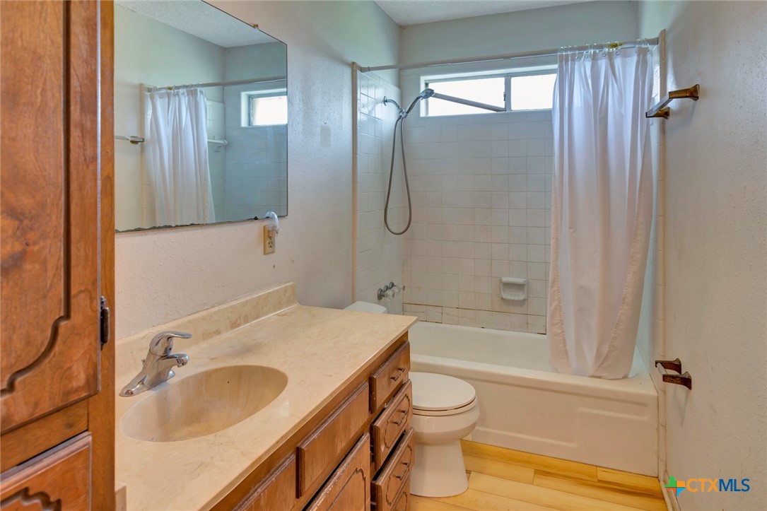 175 Albrecht Road