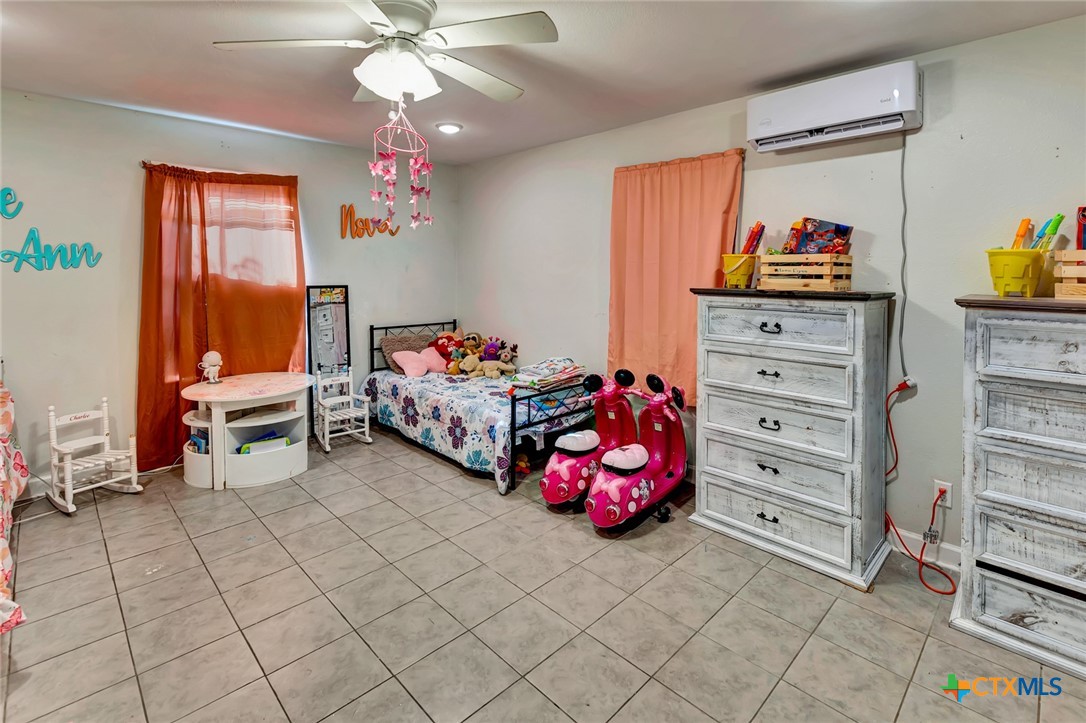 1518 Bonham Dr.