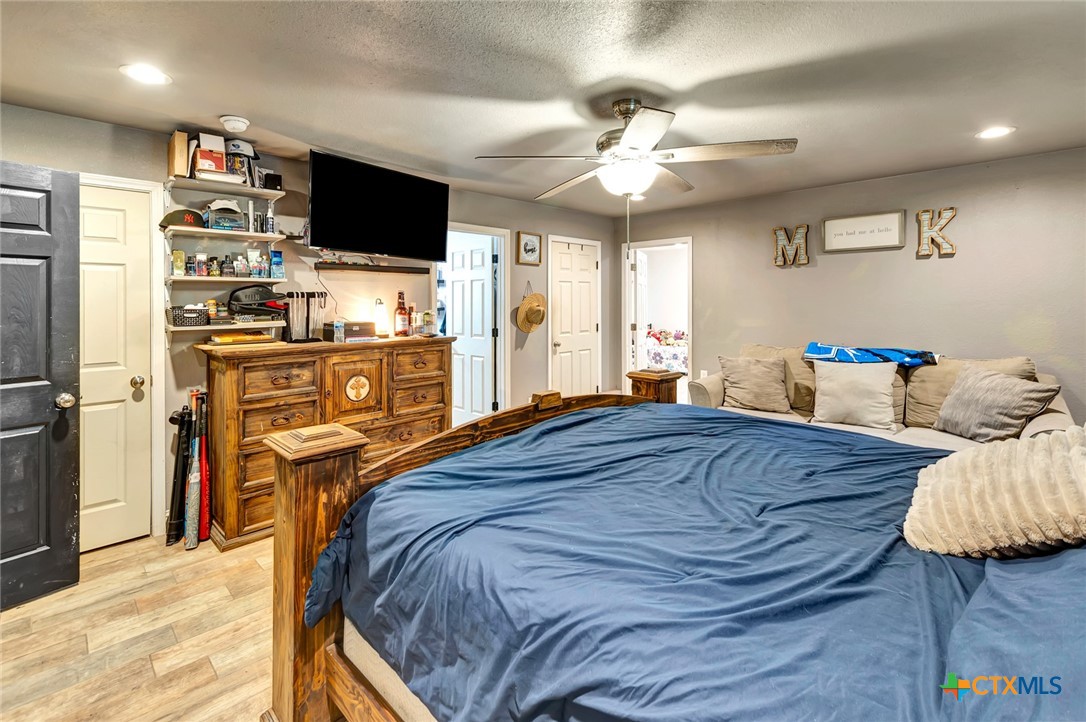 1518 Bonham Dr.