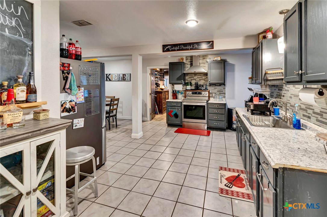 1518 Bonham Dr.