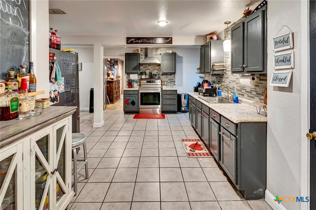 1518 Bonham Dr.
