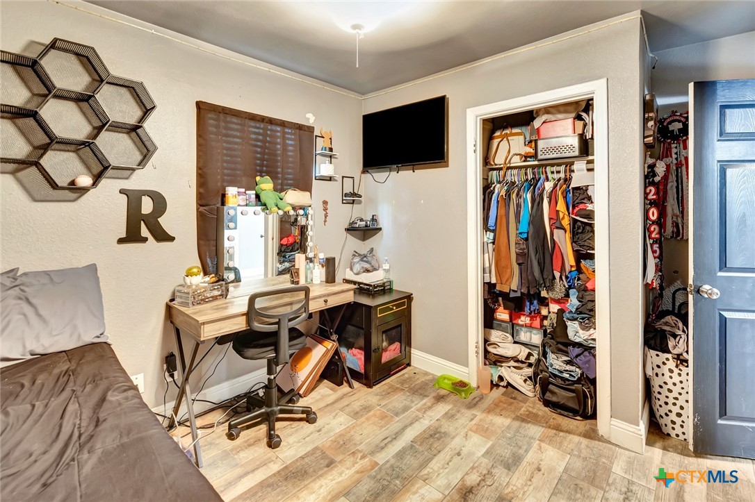 1518 Bonham Dr.