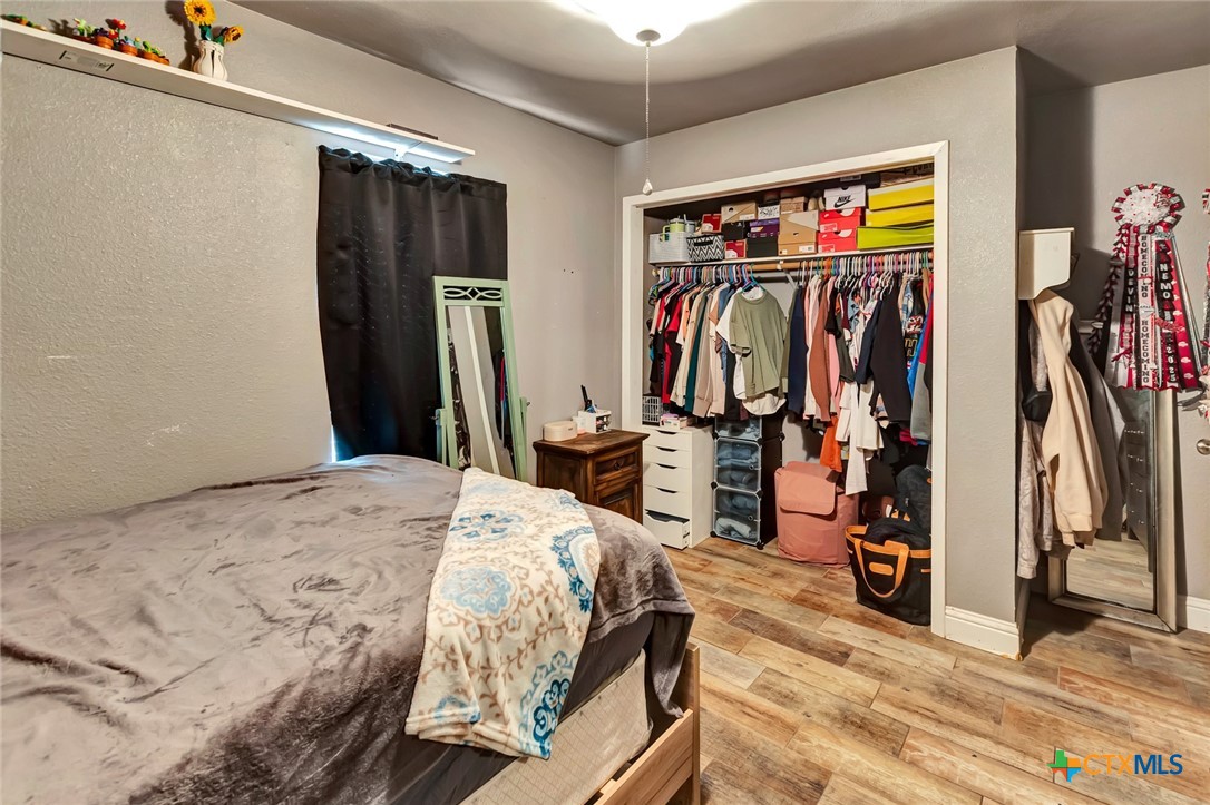 1518 Bonham Dr.